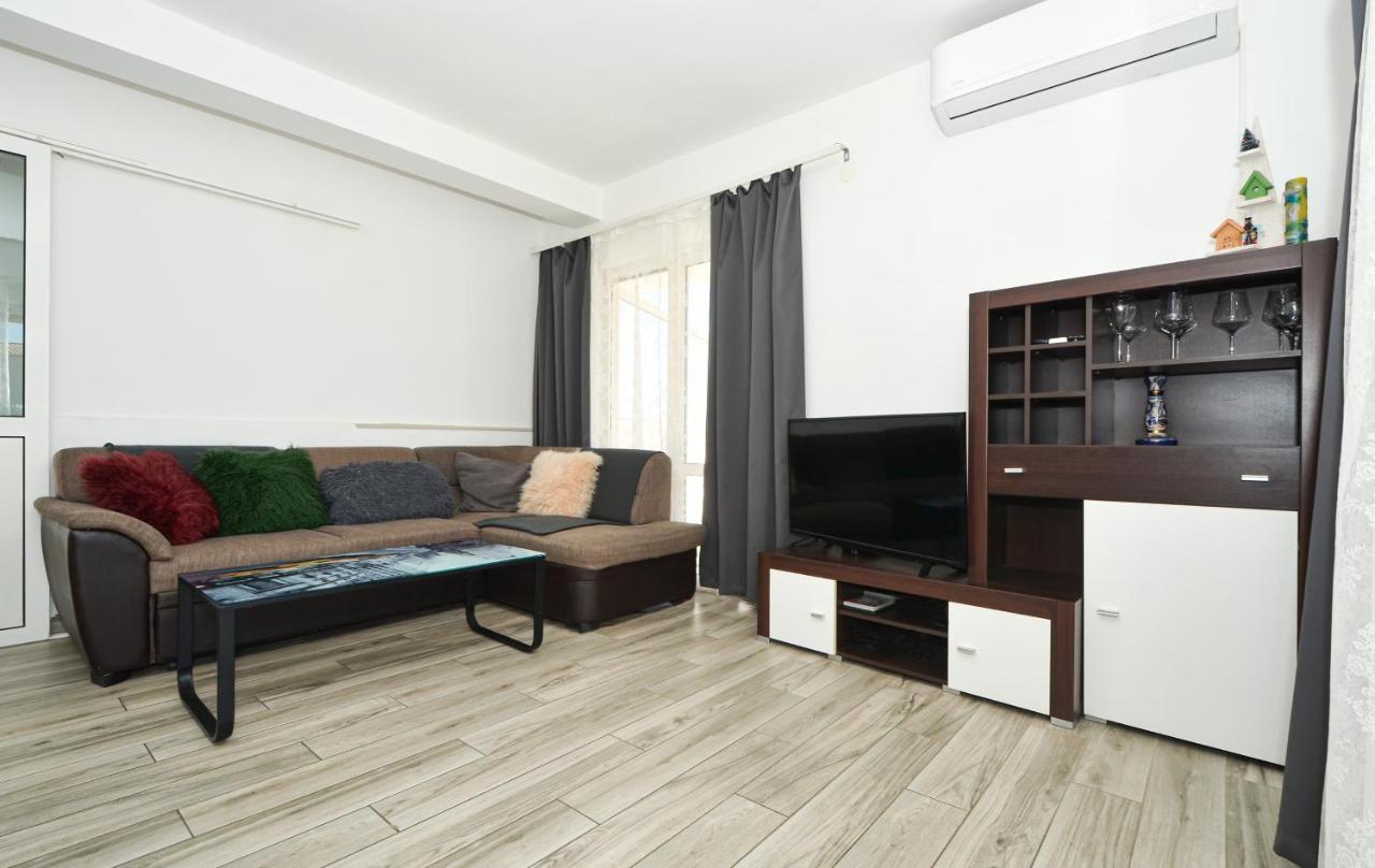 Apartments Luciano Seget Vranjica Exterior photo